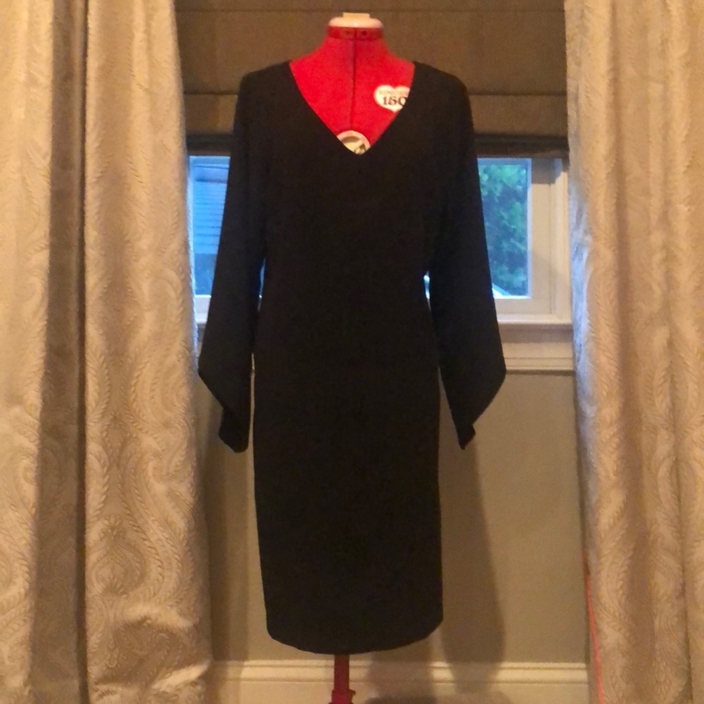 Laundry LBD! The perfect little black dress.